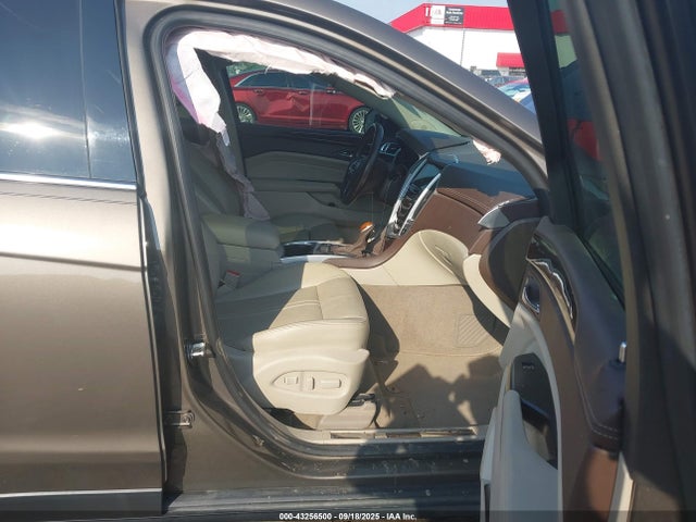 2016 CADILLAC SRX 3GYFNBE36GS582421 Photo 4