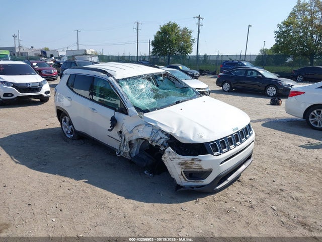 Jeep Compass 2018 3C4NJDBB1JT232734 Image 6