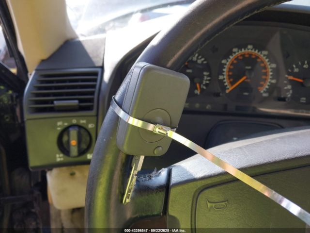 1991 MERCEDES-BENZ 300 WDBFA61E0MF032467 Photo 10