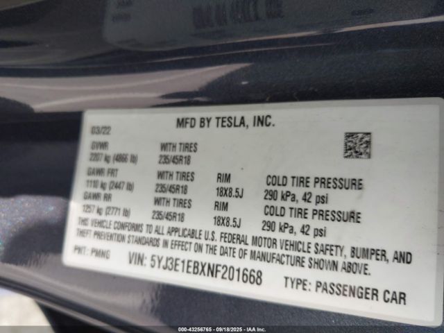 2022 TESLA MODEL 3 5YJ3E1EBXNF201668 Photo 8