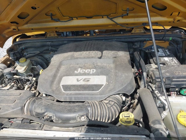 1C4BJWKG9EL262480 Jeep Wrangler