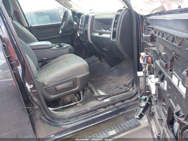 Продаж на аукціоні авто 2016 Ram 2500 Tradesman, vin: 3C6UR4CJ9GG146011, номер лоту: 43256847