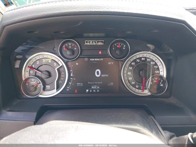 3C6UR5FL4JG192842 RAM 2018