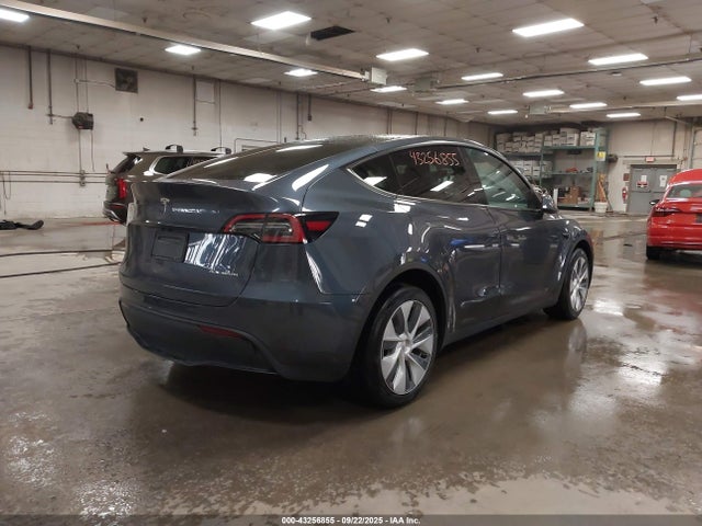 Продажа на аукционе авто 2023 Tesla Model Y Awd/long Range Dual Motor All-wheel Drive, vin: 7SAYGDEE1PA081905, номер лота: 43256855
