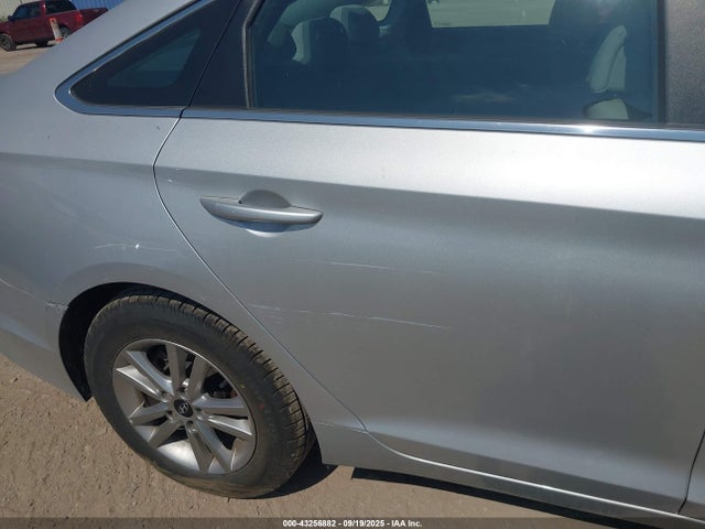 5NPE24AF0HH570315 Hyundai 2017