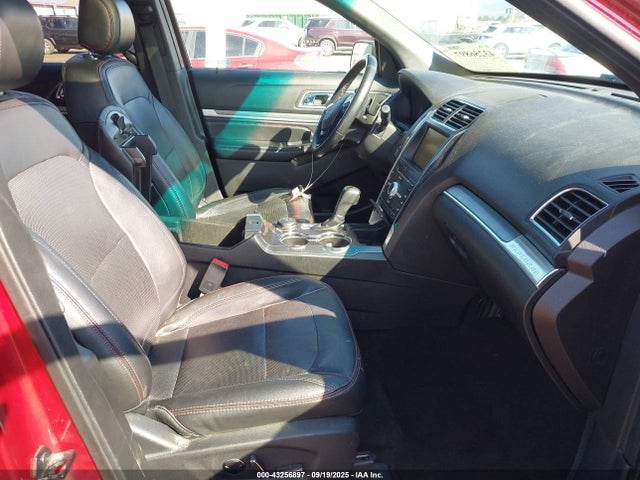 1FM5K8GT6GGB95954 Ford Explorer