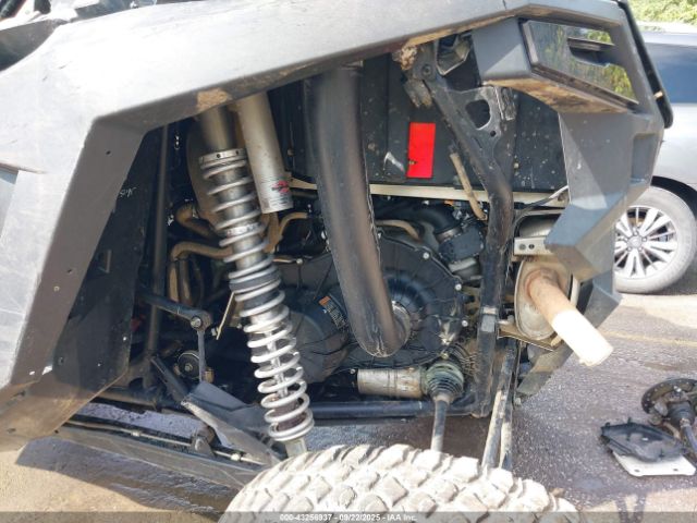 2022 POLARIS RZR 3NSRAE927NF351730 Photo 8
