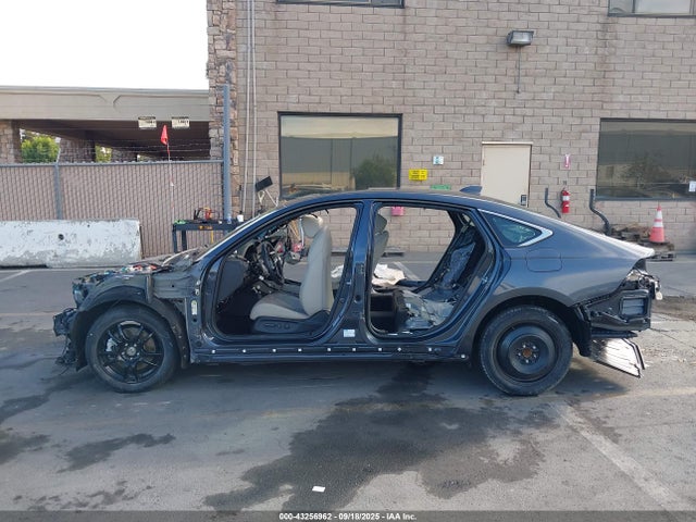 1HGCY2F85PA016053 Honda lfc5