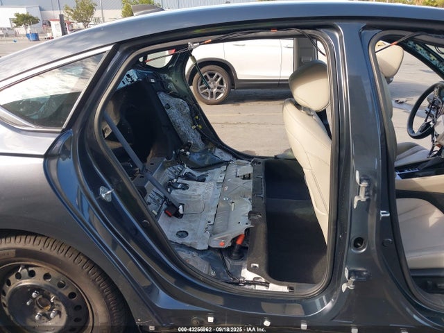 1HGCY2F85PA016053 Honda lfc5