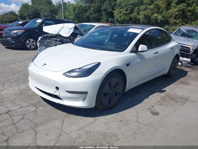 2023 TESLA MODEL 3 5YJ3E1EA8PF609483 Photo 1