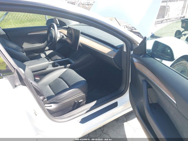 2023 TESLA MODEL 3 5YJ3E1EA8PF609483 Photo 4