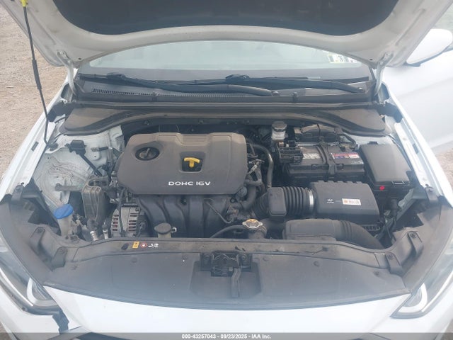 5NPD84LF8HH023767 Hyundai Elantra