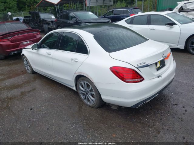 2018 MERCEDES-BENZ C 300 WDDWF4JB3JR389395 Photo 2