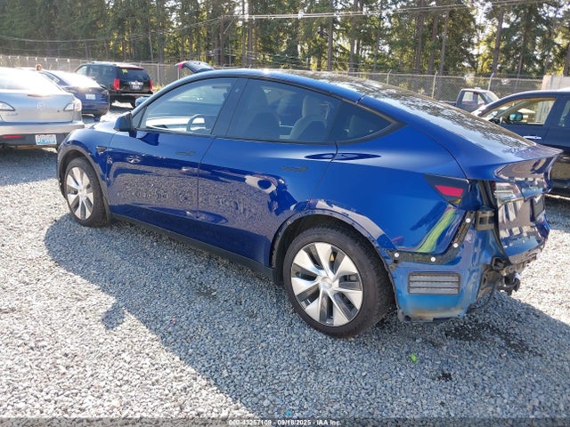 2020 TESLA MODEL Y 5YJYGDEE8LF031142 Photo 2