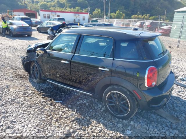 2016 MINI COUNTRYMAN WMWZC5C58GWU02193 Photo 2