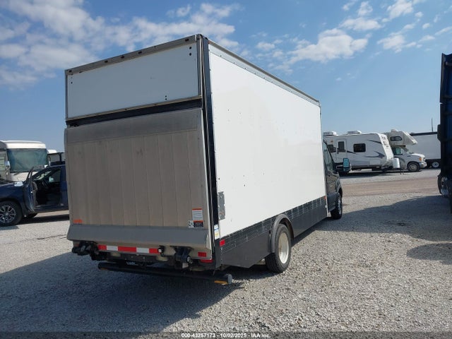 1FDBF9ZM3GKB54522 Ford 2016