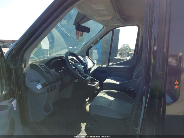 1FDBF9ZM3GKB54522 Ford 2016