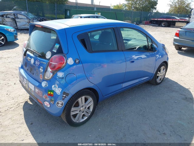 Chevrolet ll0 2014 KL8CA6S94EC439810 Image 4