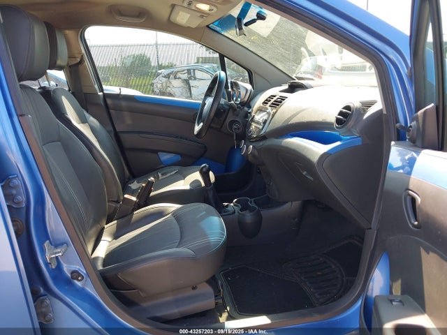 Chevrolet ll0 2014 KL8CA6S94EC439810 Image 5