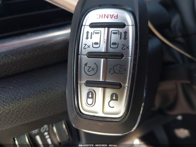 Chrysler Pacifica 2025 2C4RC1GG2SR524475 Image 11