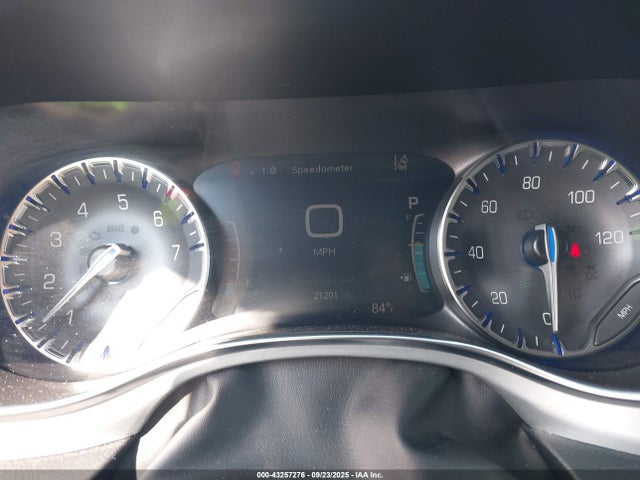 Chrysler Pacifica 2025 2C4RC1GG2SR524475 Image 7