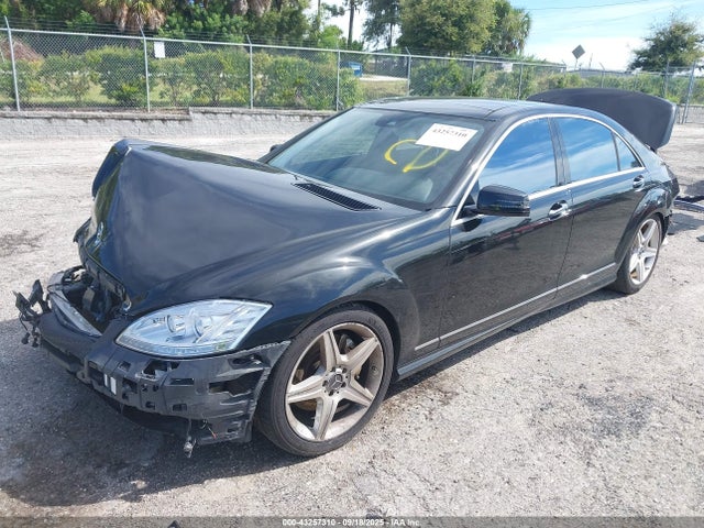 2011 Mercedes-benz S 550 მანქანა იყიდება აუქციონზე, vin: WDDNG7BB2BA377411, აუქციონის ნომერი: 43257310
