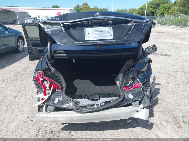 2011 Mercedes-benz S 550 მანქანა იყიდება აუქციონზე, vin: WDDNG7BB2BA377411, აუქციონის ნომერი: 43257310
