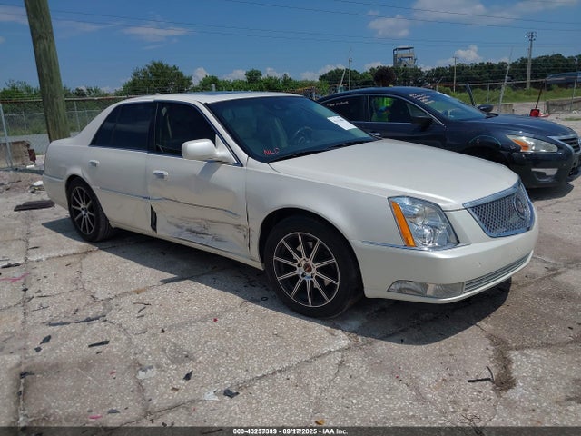 2011 CADILLAC DTS 1G6KP5ES6BU147532 Photo 0
