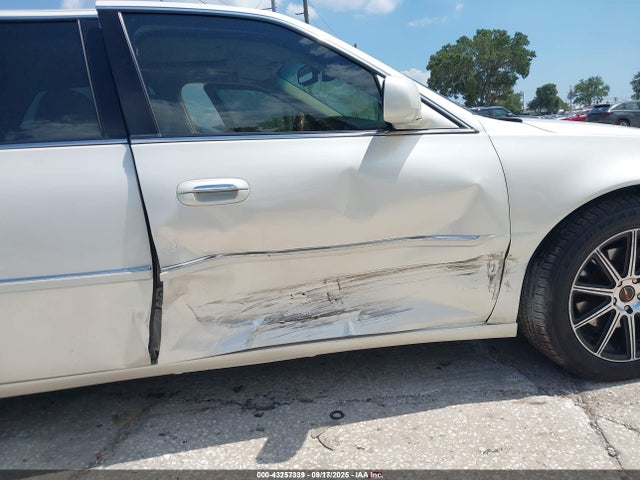 2011 CADILLAC DTS 1G6KP5ES6BU147532 Photo 5