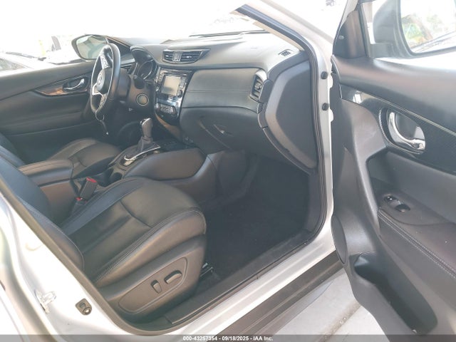 5N1AT2MV0KC705004 Nissan 2019