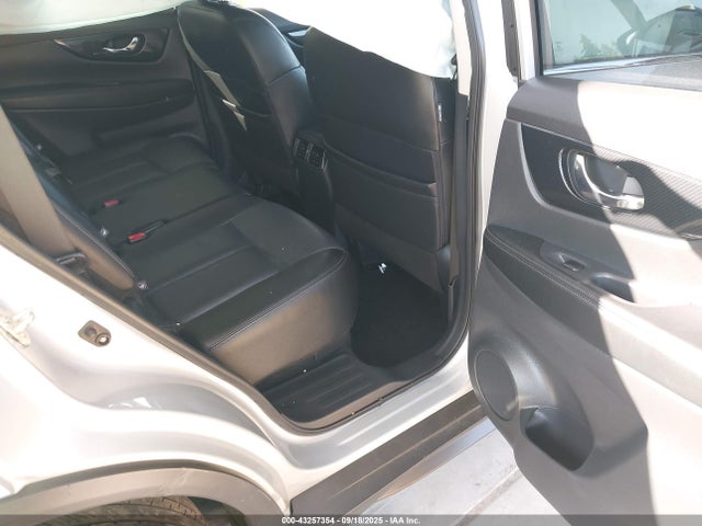 5N1AT2MV0KC705004 Nissan 2019