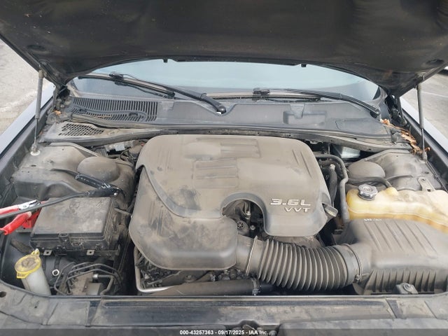 Dodge Challenger 2018 2C3CDZAG2JH328328 Image 10