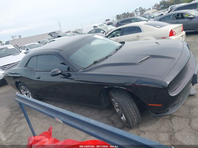 Dodge Challenger 2018 2C3CDZAG2JH328328 Image 13