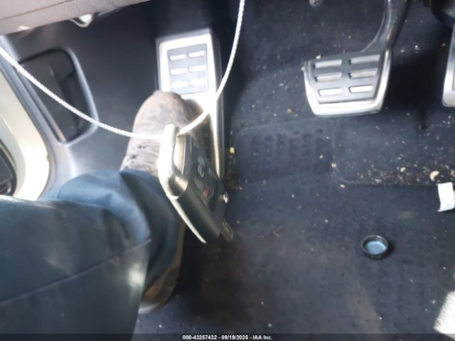 2017 VOLKSWAGEN GOLF GTI 3VW4T7AU9HM029022 Photo 10