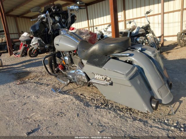 2007 HARLEY-DAVIDSON FLHX 1HD1KB41X7Y606526 Photo 2