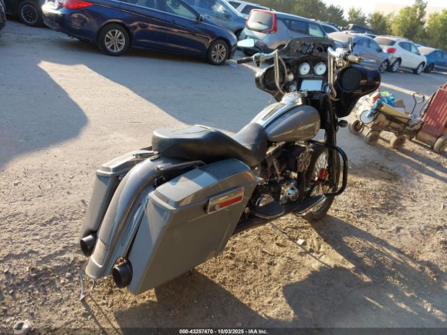 2007 HARLEY-DAVIDSON FLHX 1HD1KB41X7Y606526 Photo 3