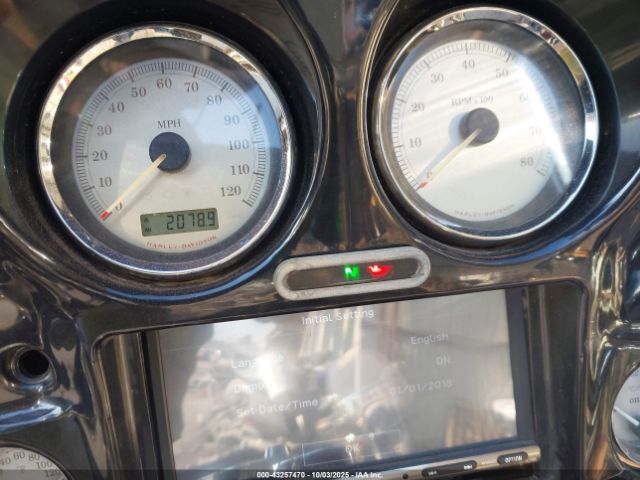 2007 HARLEY-DAVIDSON FLHX 1HD1KB41X7Y606526 Photo 6