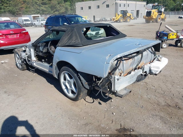 1996 CHEVROLET CORVETTE 1G1YY3258T5114303 Photo 2