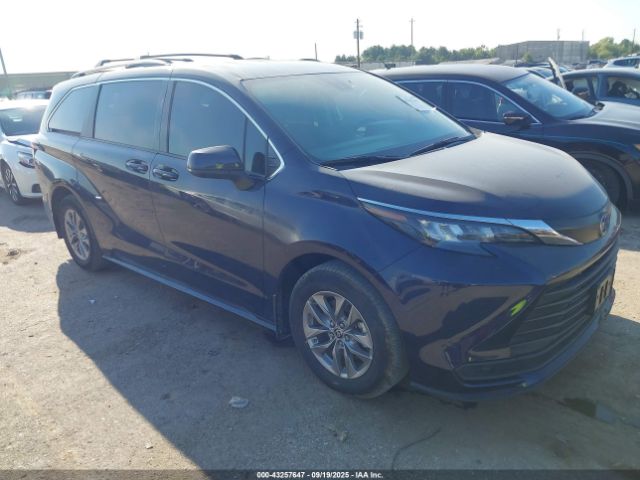 2024 TOYOTA SIENNA 5TDKRKEC3RS205920