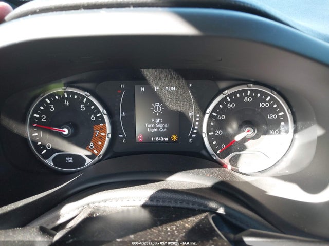 ZACNJBAB2LPL17966 Jeep 2020