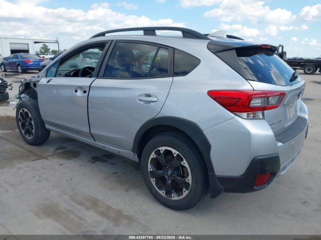 2021 SUBARU CROSSTREK JF2GTAEC3M8333056 Photo 2