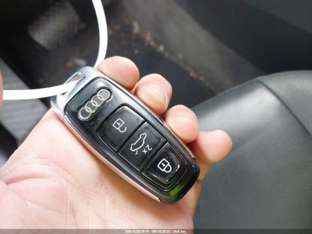 2021 AUDI Q7 WA1LXAF72MD014140 Photo 10