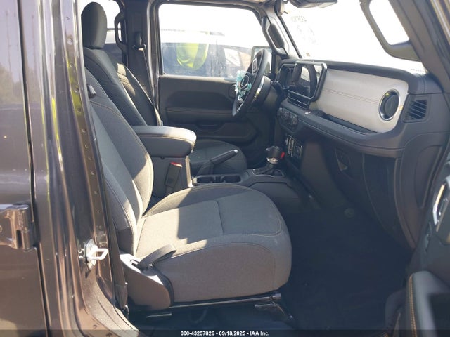 1C4PJXEN5SW525130 Jeep Wrangler