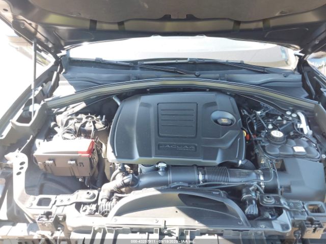 2022 JAGUAR F-PACE SADCJ2EX5NA698705 Photo 9