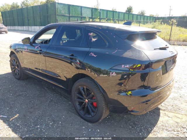 2022 JAGUAR F-PACE SADCJ2EX5NA698705 Photo 2