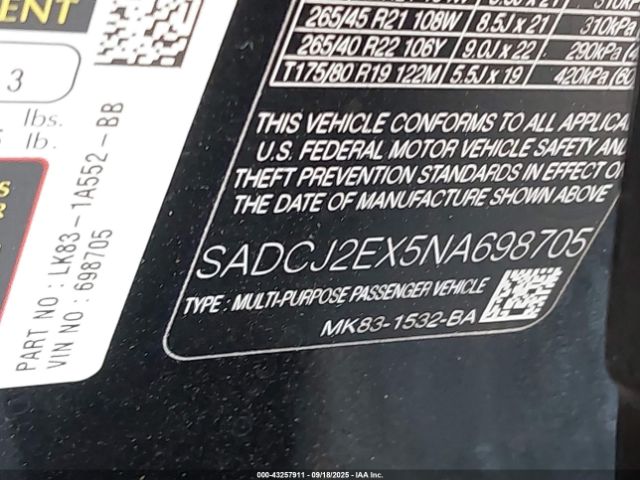 2022 JAGUAR F-PACE SADCJ2EX5NA698705 Photo 8