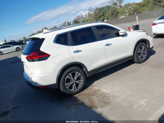 JN8AT2MT0KW256736 Nissan Rogue