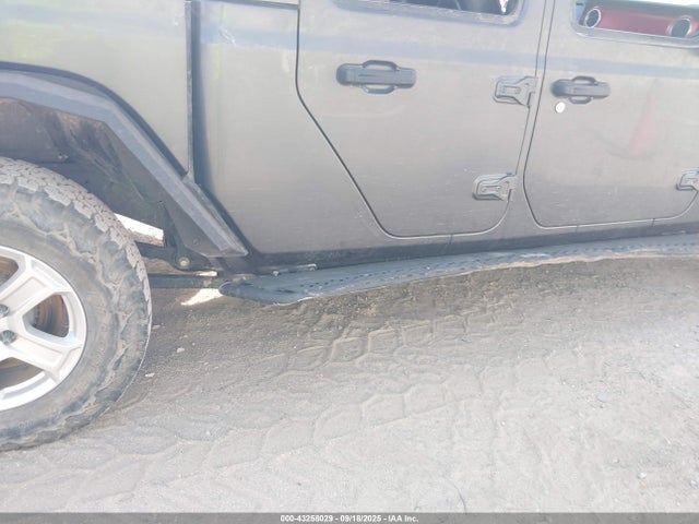 1C6JJTBG0ML505576 Jeep Gladiator