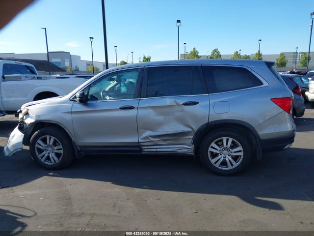 Honda j35y6 2016 5FNYF5H13GB040368 Image 15