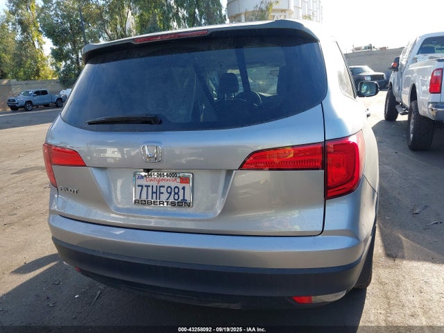Honda j35y6 2016 5FNYF5H13GB040368 Image 17